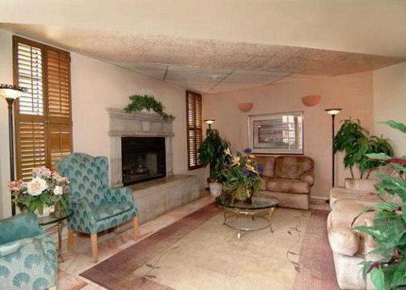 Clarion Suites Yuma Interior photo