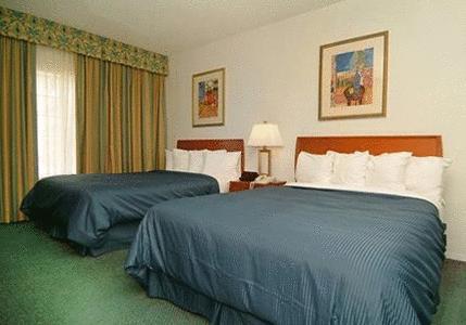 Clarion Suites Yuma Room photo